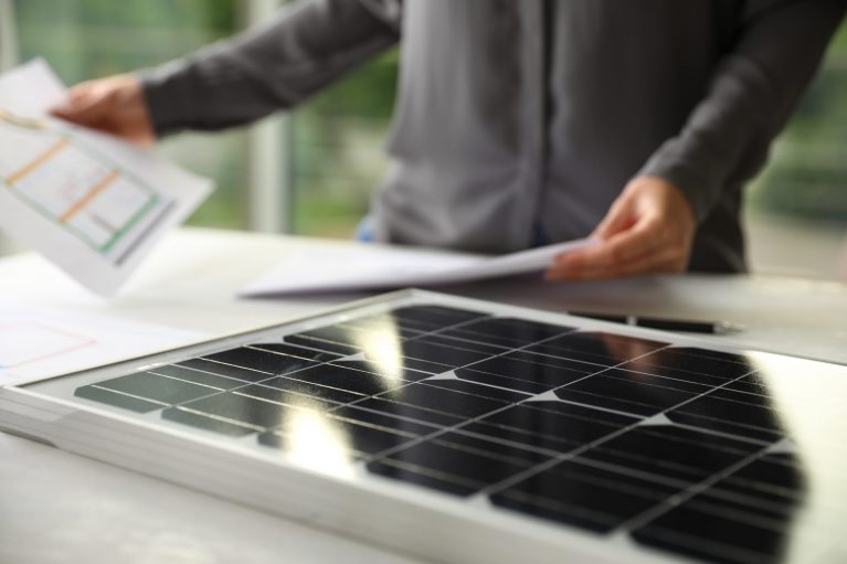 demarches administratives panneaux solaires photovoltaiques toulouse scaled