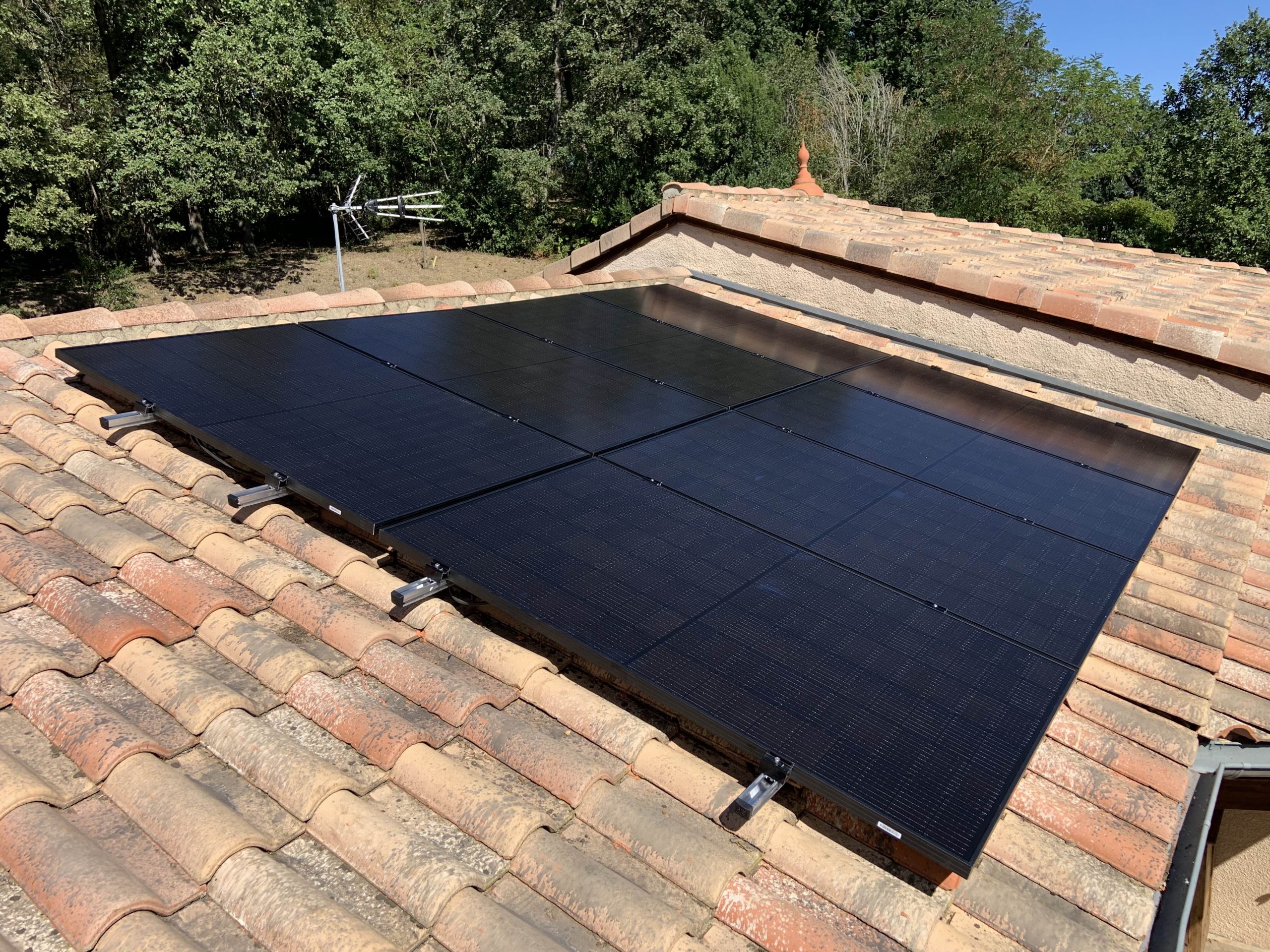 Installation photovoltaique toulouse Beaupuy 31850 haute garonne scaled