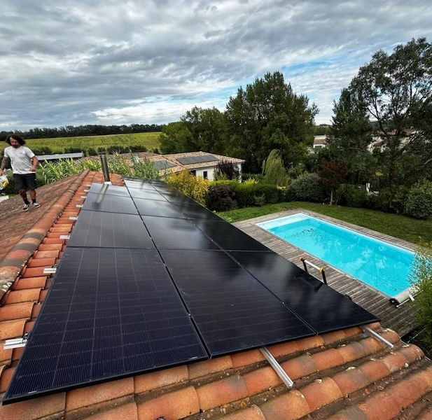 installation panneaux solaires toulouse Lapeyrouse Fossat